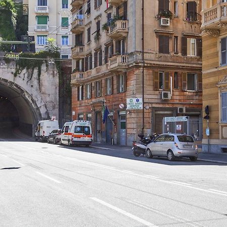 Colore E Stile Nel Centro Di Genova By Wonderful Italy Apartment Exterior photo